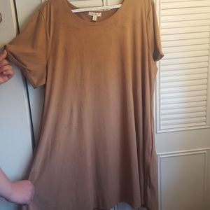 Suede dress-camel color